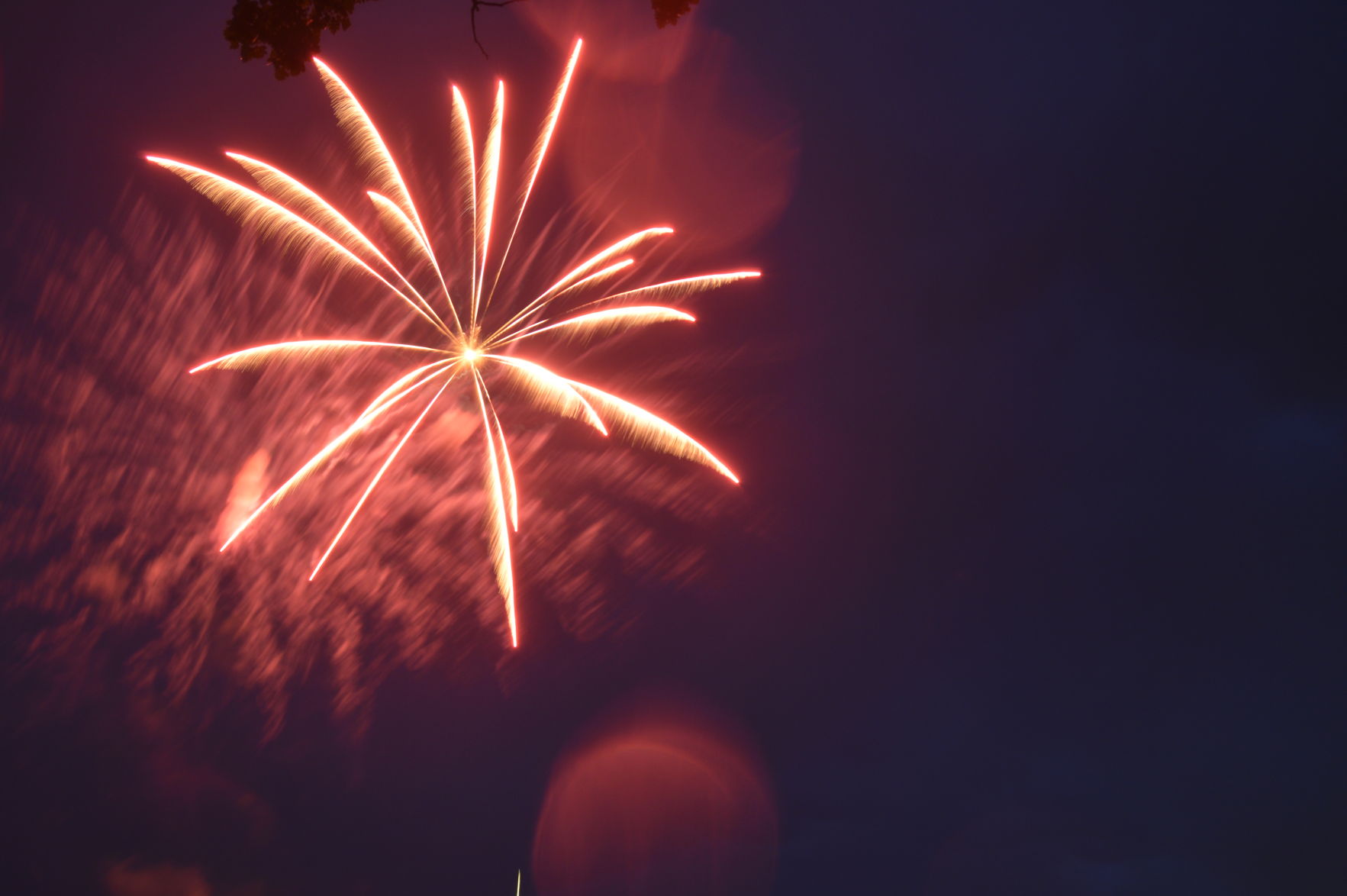 Iowa Falls Fireworks (5).JPG